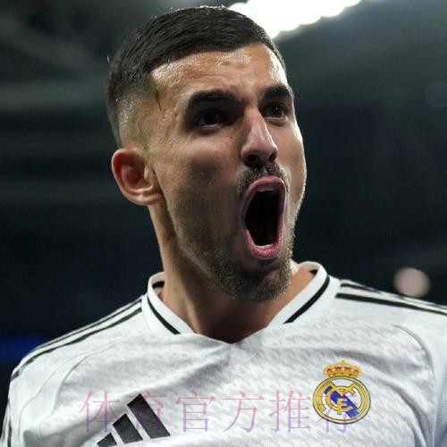 马卡:皇马电视台抨击末轮裁判 称曾对皇马不利 马卡:皇马电视台抨击末轮裁判 称曾对皇马不利