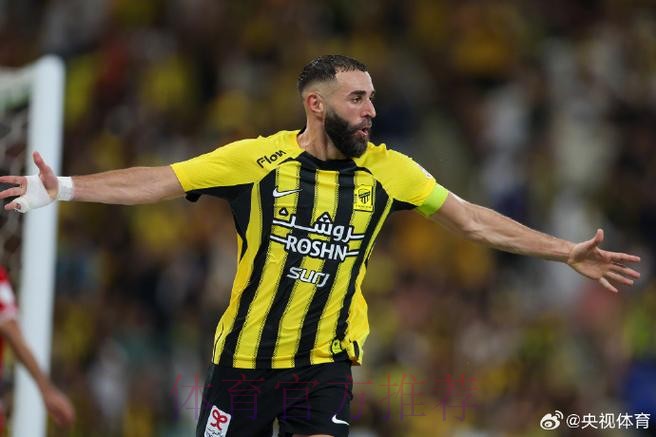 本泽马:对齐达内离开皇马失望 但生活还得继续 本泽马:对齐达内离开皇马失望 但生活还得继续